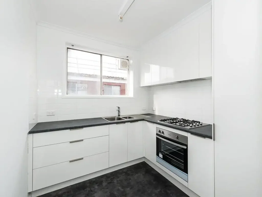Two Bedroom Apartment in a Great Location!