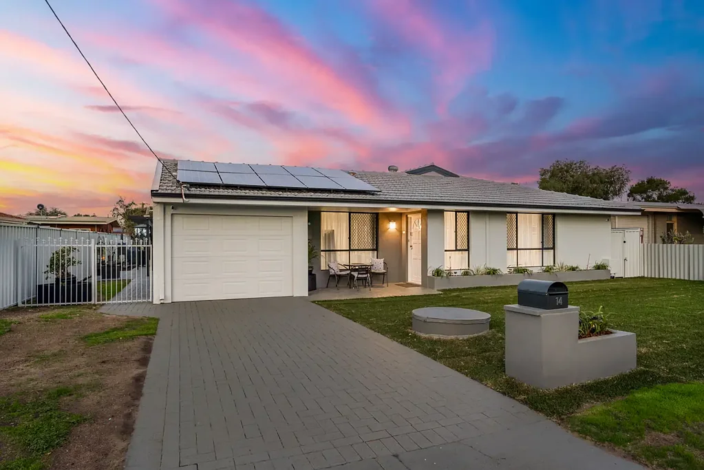 Rockingham 4ਬੈੱਡਰੂਮ Under Offer by Shaun Hogarth of Acton Belle Property Rockingham and Baldivis