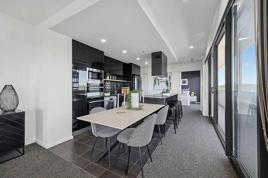 1805/120 Eastern Valley Way, Belconnen, ACT 2617