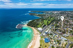 12 Wallace Street, Mollymook