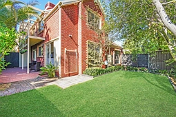 1/830 High Street, Reservoir