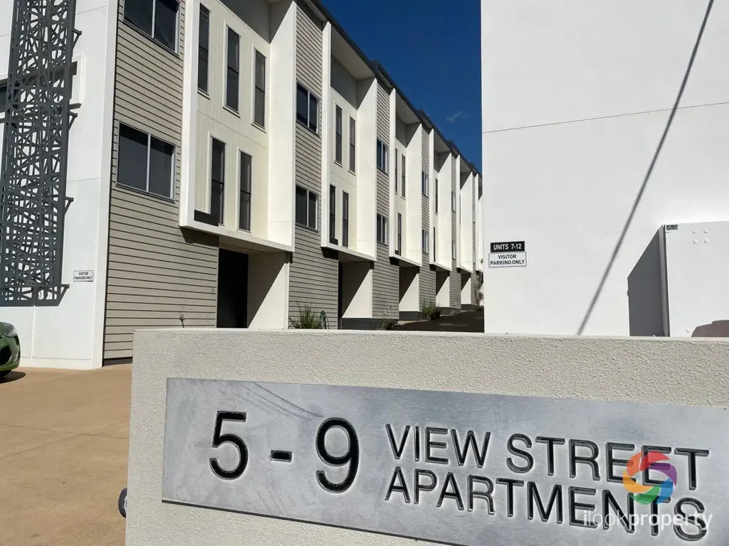 12/7 View Street, West Gladstone, QLD 4680