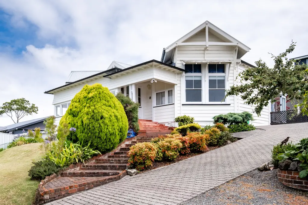 Napier Hill 2ਬੈੱਡਰੂਮ Ocean Views, Endless Opportunities - Act Now