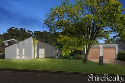 21 Lisa Crescent, Castle Hill