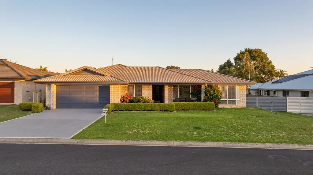 Junction Hill 4房  EXCLUSIVE ENTRY INTO JUNCTION HILLS MOST SOUGHT AFTER ESTATE