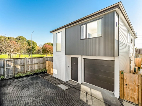 5B Notre Dame Way, Albany, North Shore City, Auckland