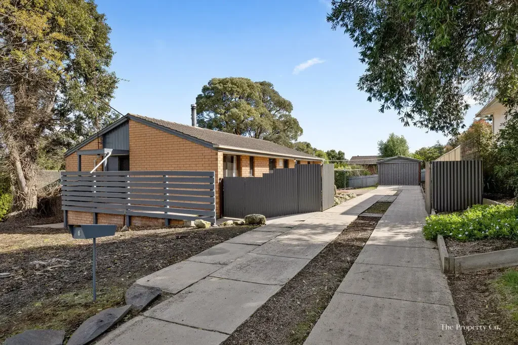 6 Maroonga Crescent, Mount Gambier, SA 5290, 3 Bedrooms, 2 Bathrooms, House