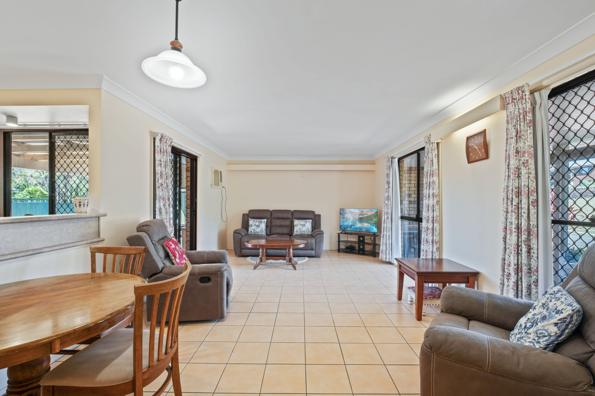 277 WINDSOR RD, BURNSIDE QLD 4560, 0 Bedrooms, 0 Bathrooms, House