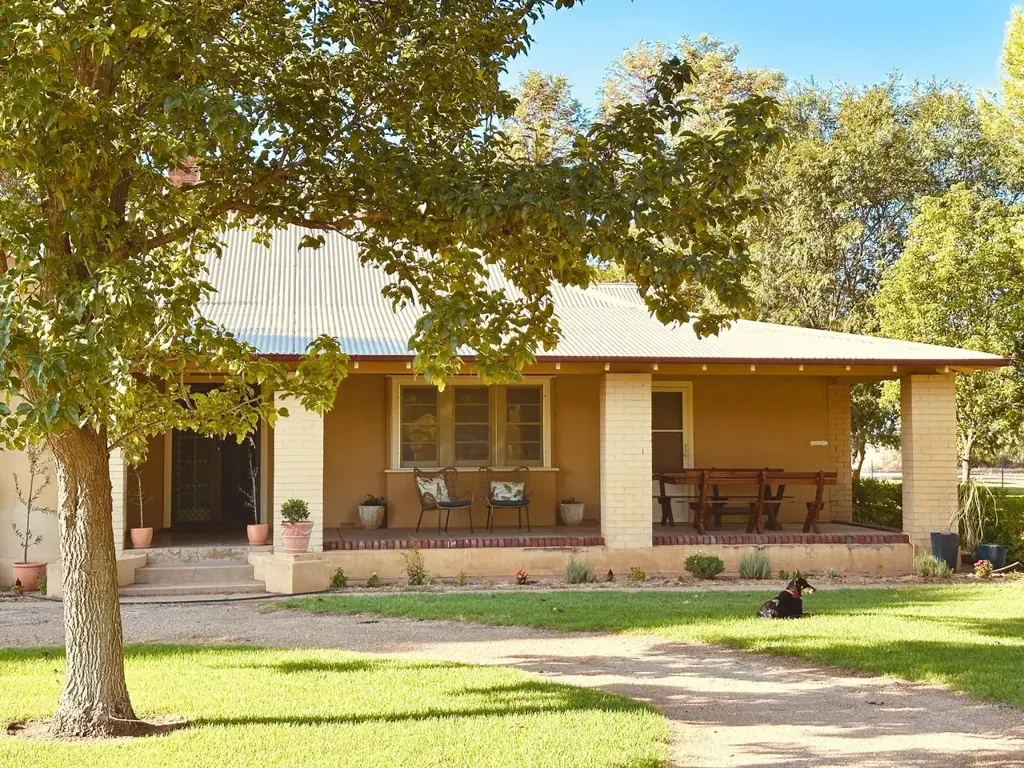 Parkes Exceptional Cropping Country with Appealing Homestead just 10 min to Parkes