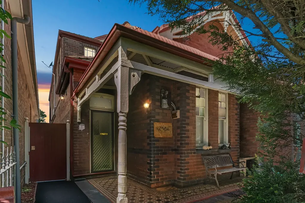 144 Doncaster Avenue, Kensington, NSW 2033