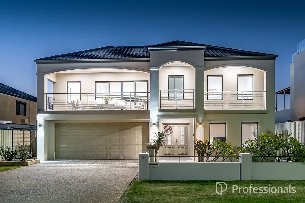 8 Bayview Terrace, Yangebup, WA 6164