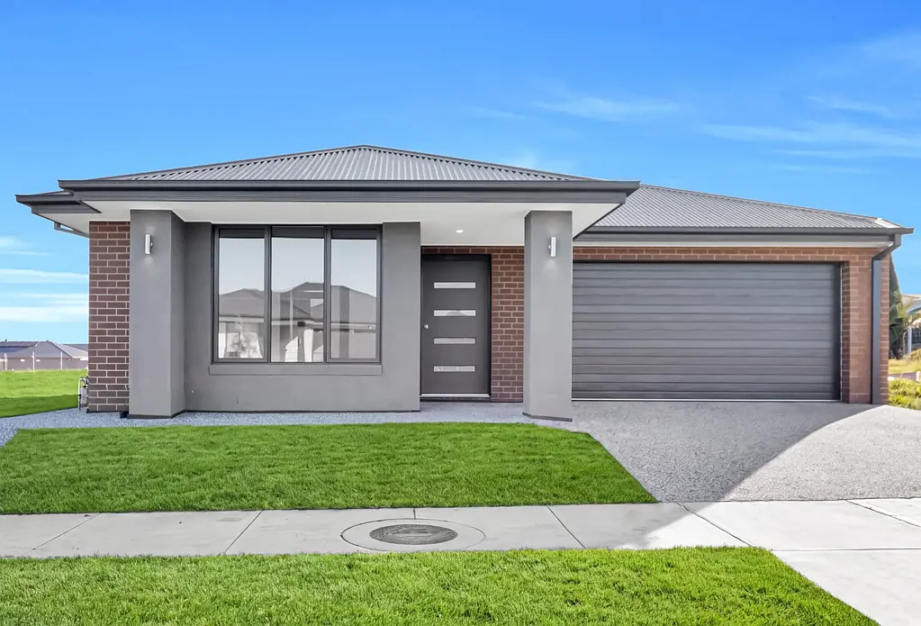 Brand New 3-Bedroom Family Home in the Heart of Beveridge