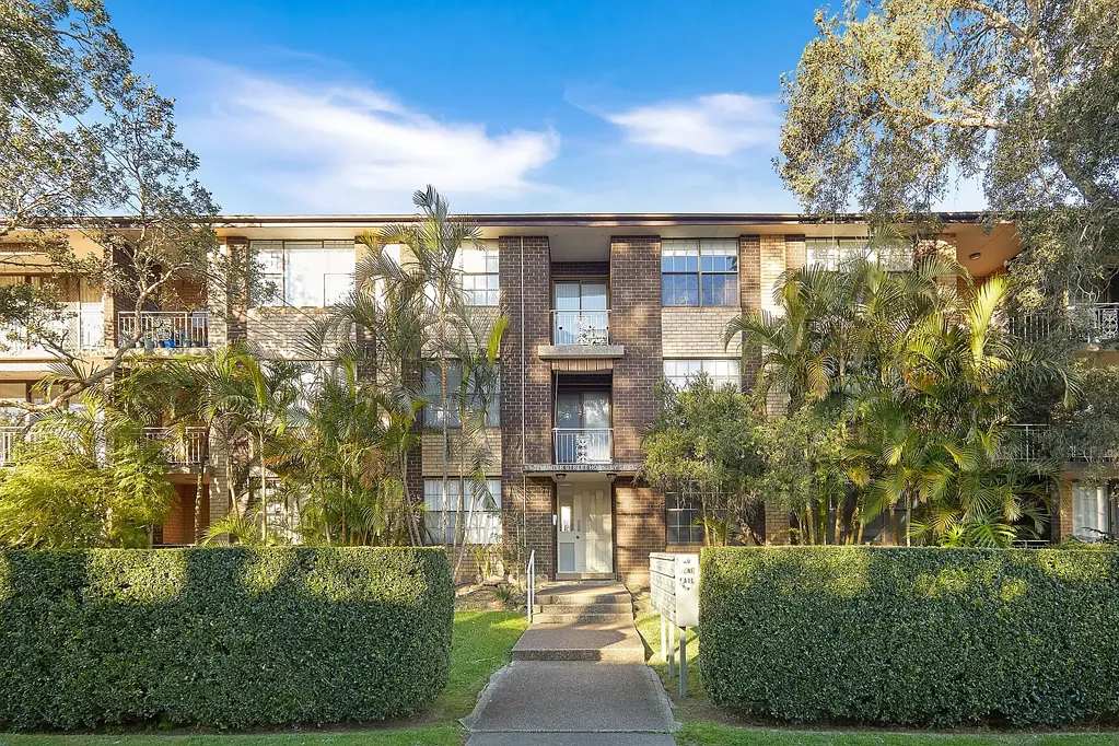 1/68-72 Hunter Street, Hornsby, NSW 2077
