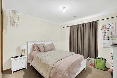 1 Armadale Drive, Narre Warren, VIC 3805, 3 slaapkamers, 1 badkamers, House