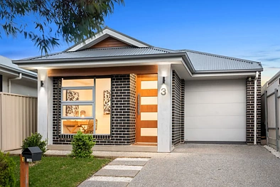3 Carolan Crescent, Valley View, SA 5093, 3 Bedrooms, 2 Bathrooms, House