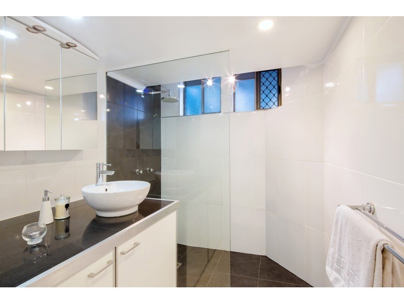 SALT SPRAY 35 LOWER GAY TCE, CALOUNDRA QLD 4551, 0 Kuwarto, 0 Banyo, Unit