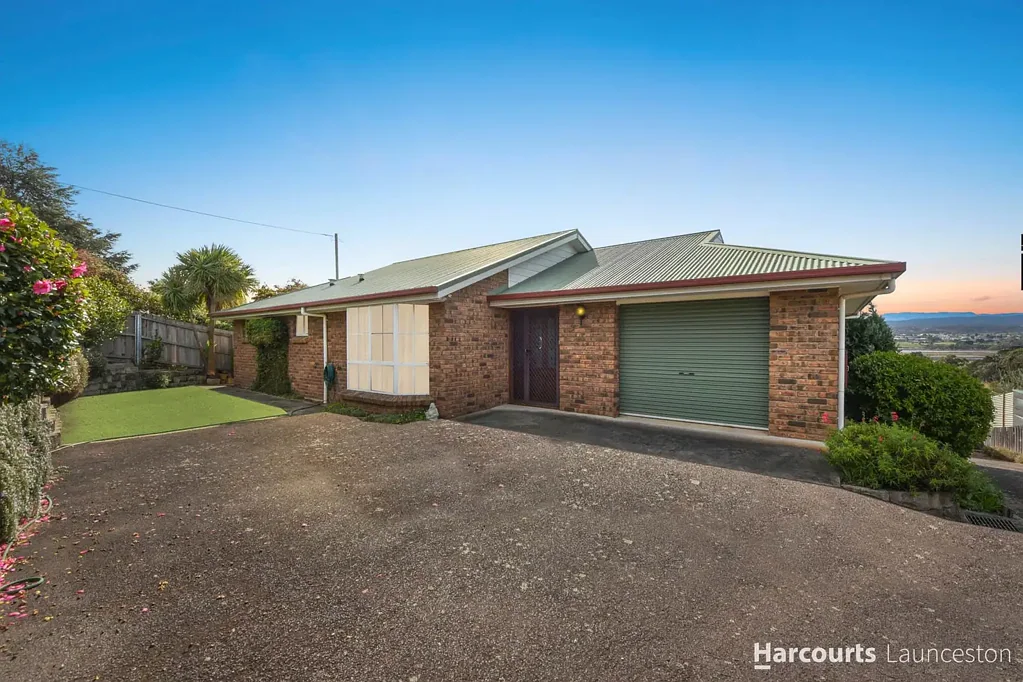 2/2 Andrea Place, Riverside, TAS 7250