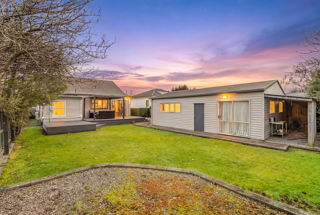 Woolston 3房  Vendor Has Purchased, Yours to Live in or Develop