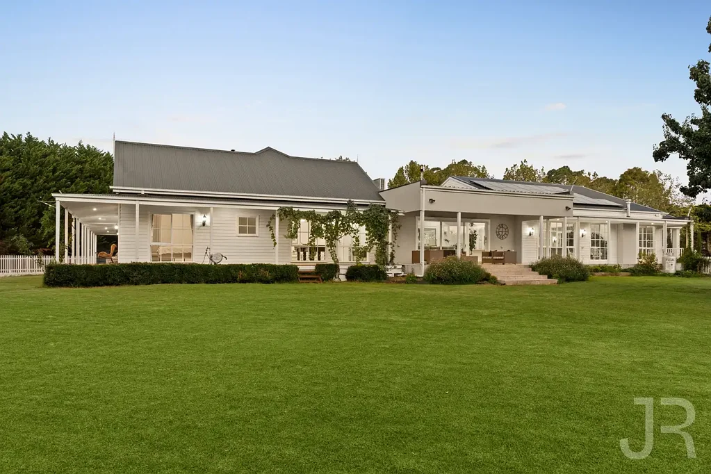 Beaconsfield 7房 重新定义双住宅生活庄园 The Dual-Residence Lifestyle Estate, Redefined.