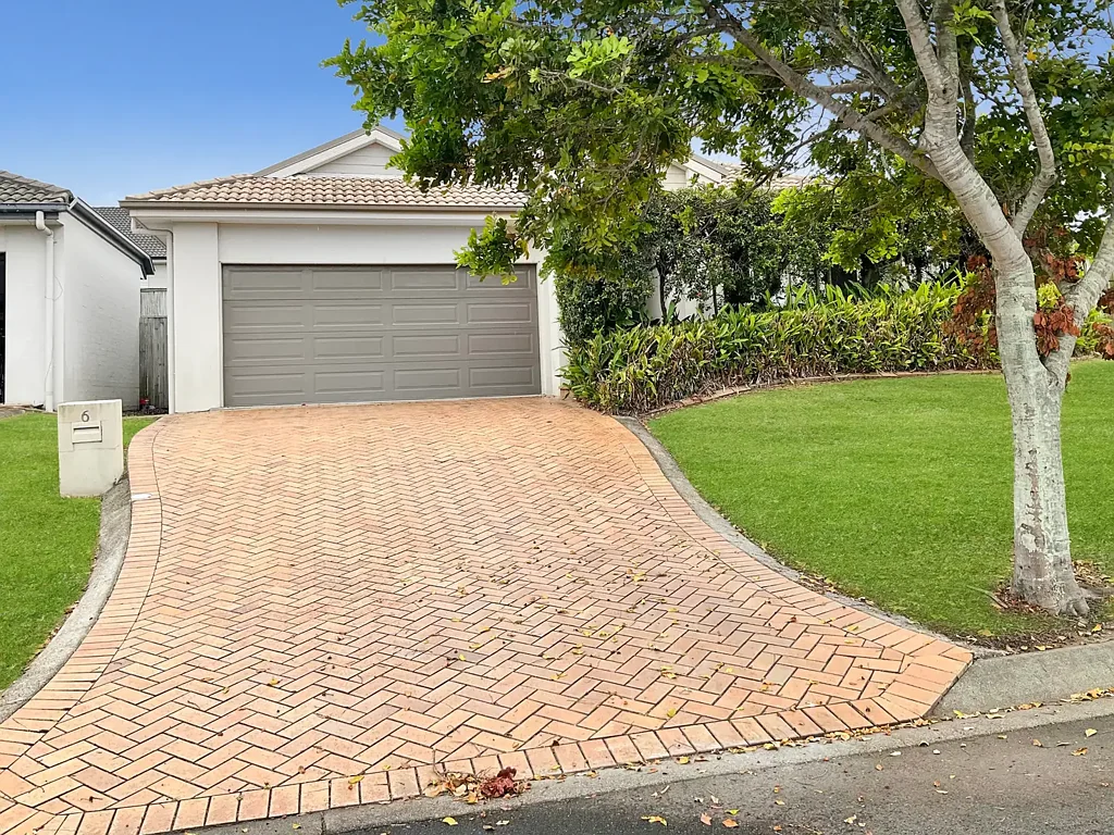 地址保密, Upper Kedron, QLD 4055