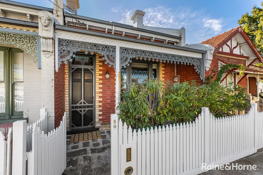 Newport 3 Bedroom A Gorgeous Victorian Terrace in a Premium Parkside Position
