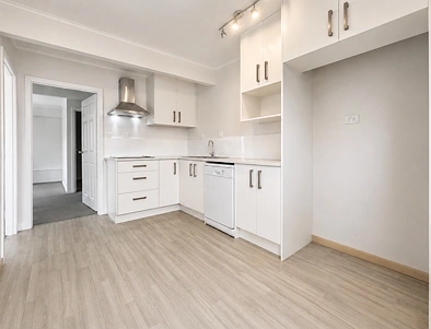 Tidy Two Beddy in the Bays