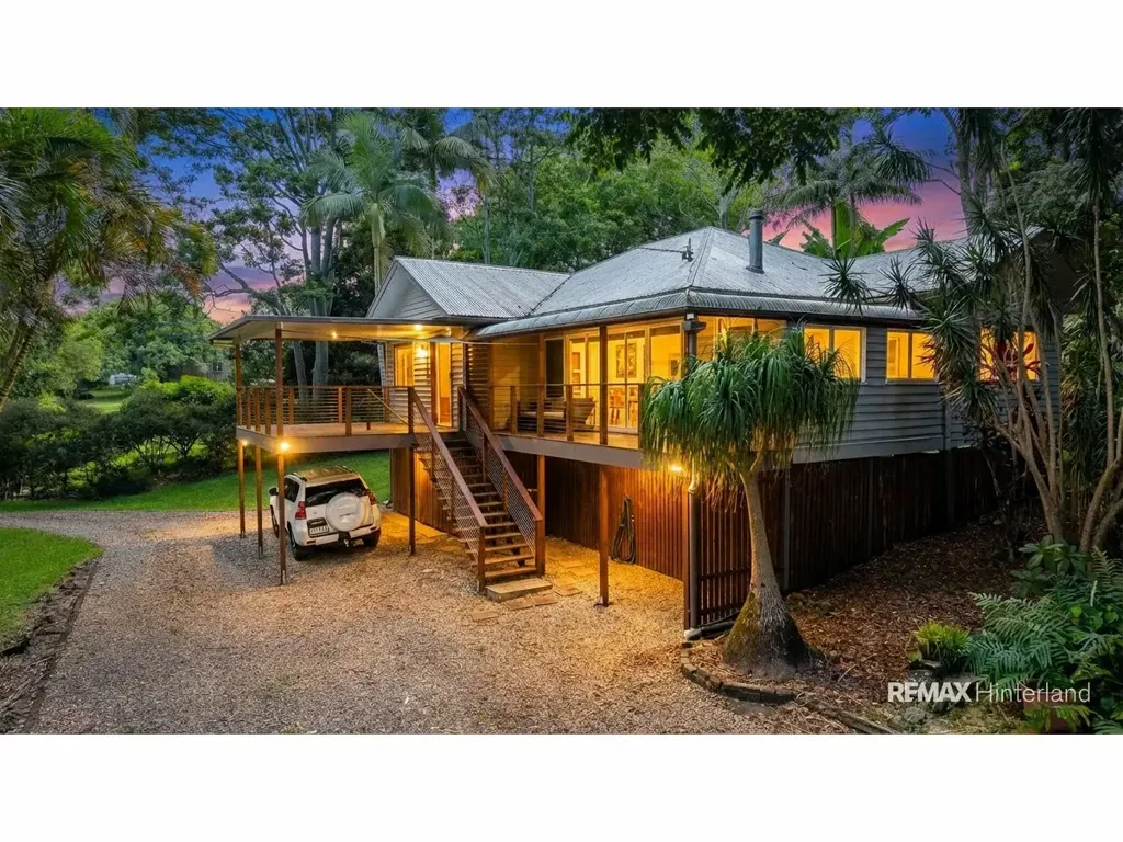 19 Howard Lane, Maleny, QLD 4552