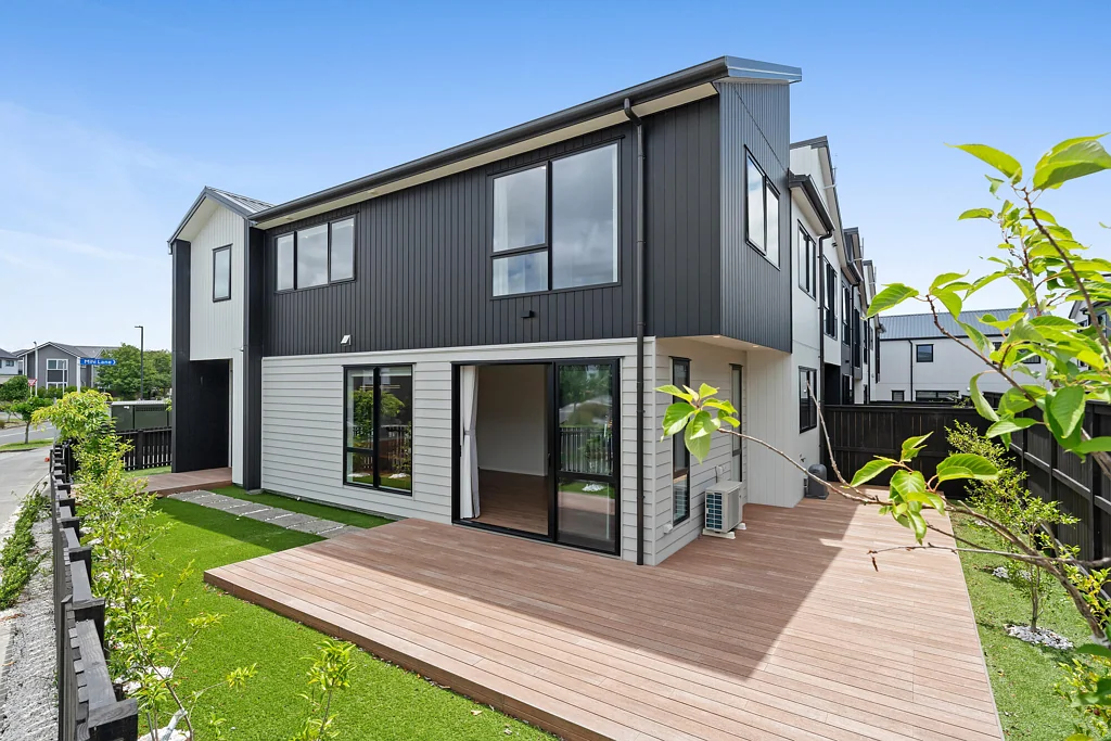 2 Mihi Lane, Hobsonville, Waitakere City, Auckland