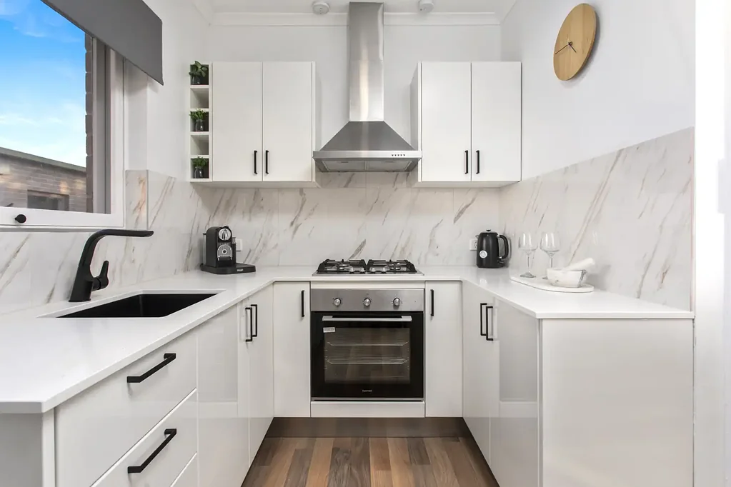 Glenside 1房  Beautifully renovated eastern suburbs living, moments from Burnside Village