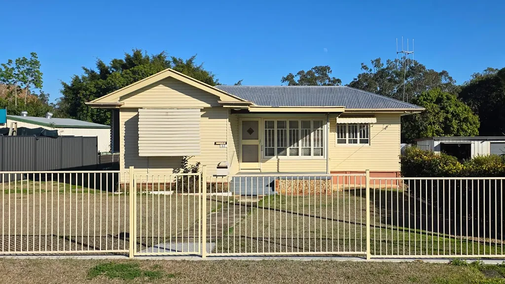 Gayndah 2 Bedroom Low-Maintenance 2-bed home on 1,045sqm