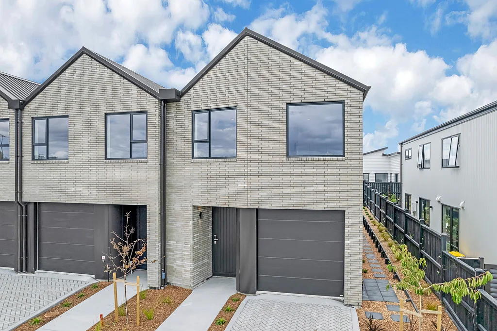 Milldale 3침실 Upmarket & Affordable Corner-Site Home