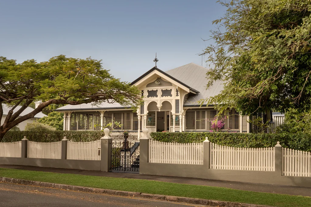 New Farm 4ห้องนอน 'Winterburn' - A Landmark Colonial Estate in a Prestigious New Farm Position