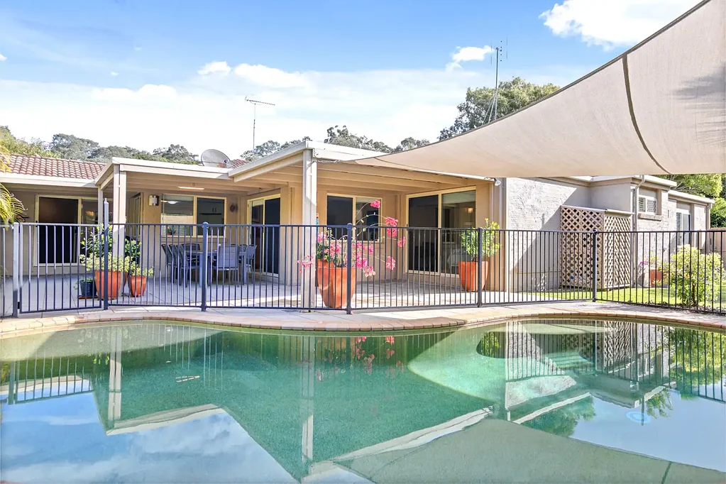 Buderim 4ਬੈੱਡਰੂਮ 4-Bed Entertainer with Pool and Extra Parking