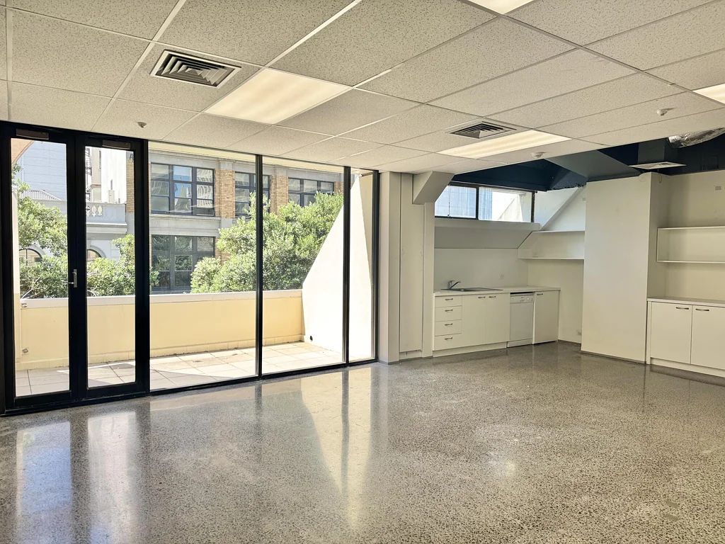 Auckland Central Affordable 177sqm Office Space on Shortland St