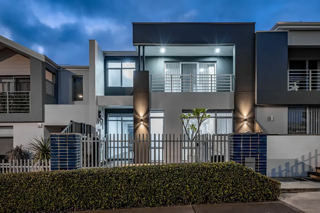 Jindalee 4Kwarto Executive Townhouse Style Living