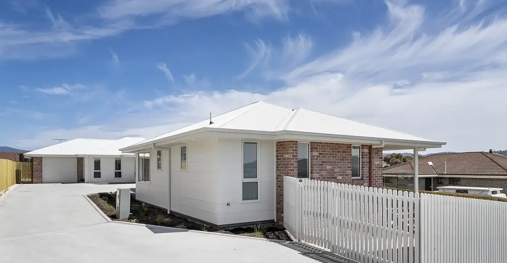 Brighton 2कमरा Modern & Stylish Villas in Prime Location