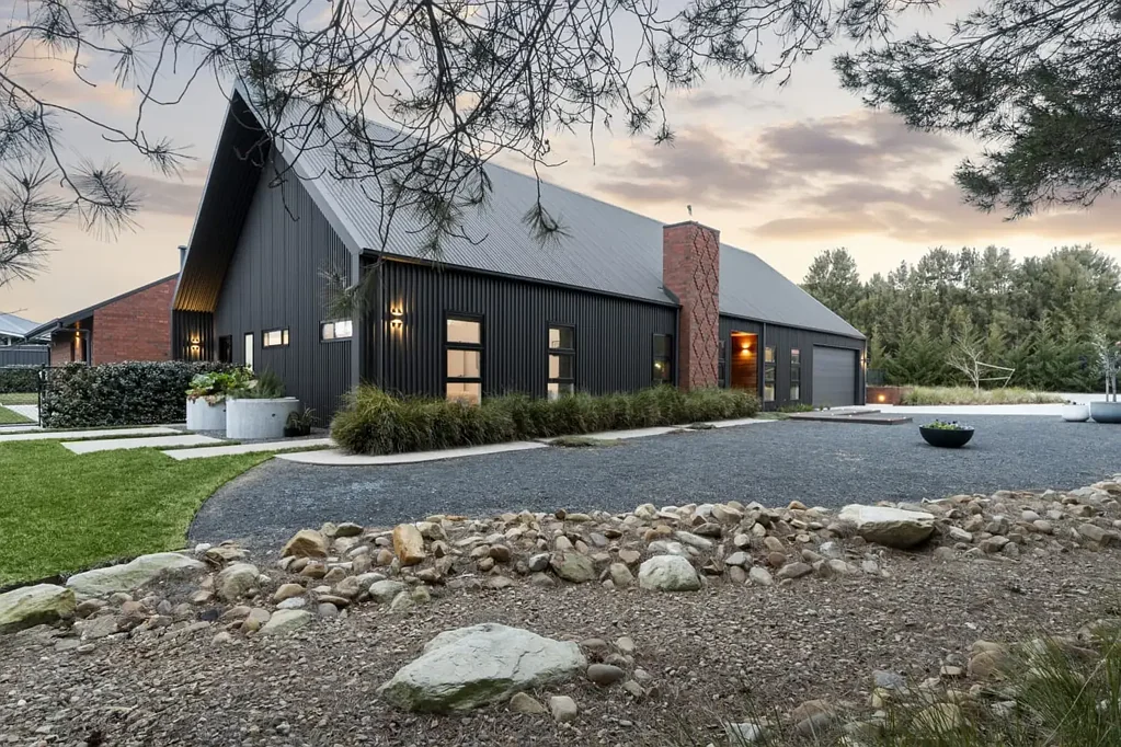 Bungendore 4 Bedroom Bungendore's best.