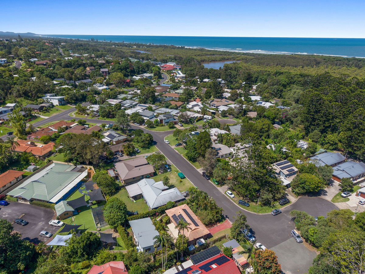 12 BOONDOON CR, OCEAN SHORES NSW 2483, 0 Bedrooms, 0 Bathrooms, House