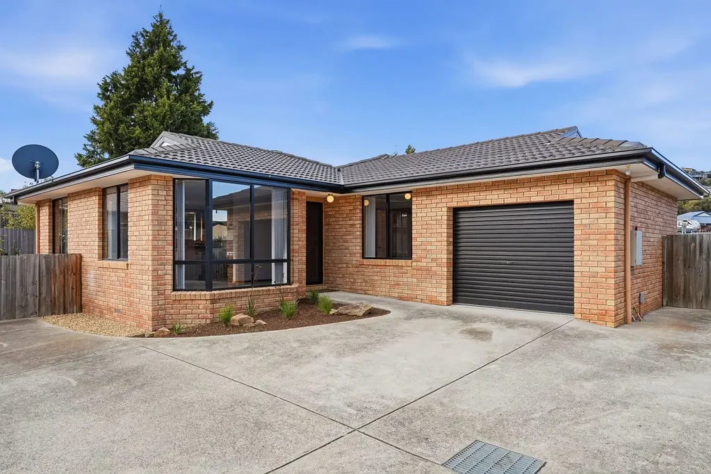 2/44 Jetty Road, Old Beach, TAS 7017