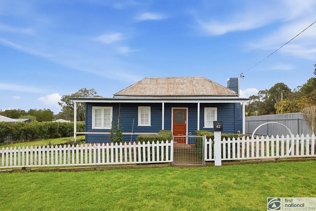 Charming 2 bedroom cottage