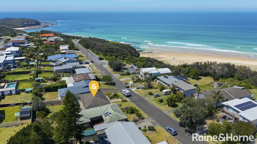 Ulladulla 3房  Coastal Character Opposite Rennies Beach