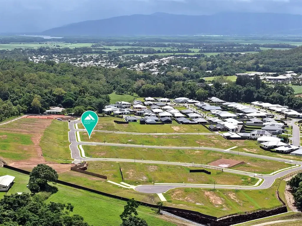 Mount Peter  ELEVATED CORNER PARCEL WITH HUGE 52.6M FRONTAGE