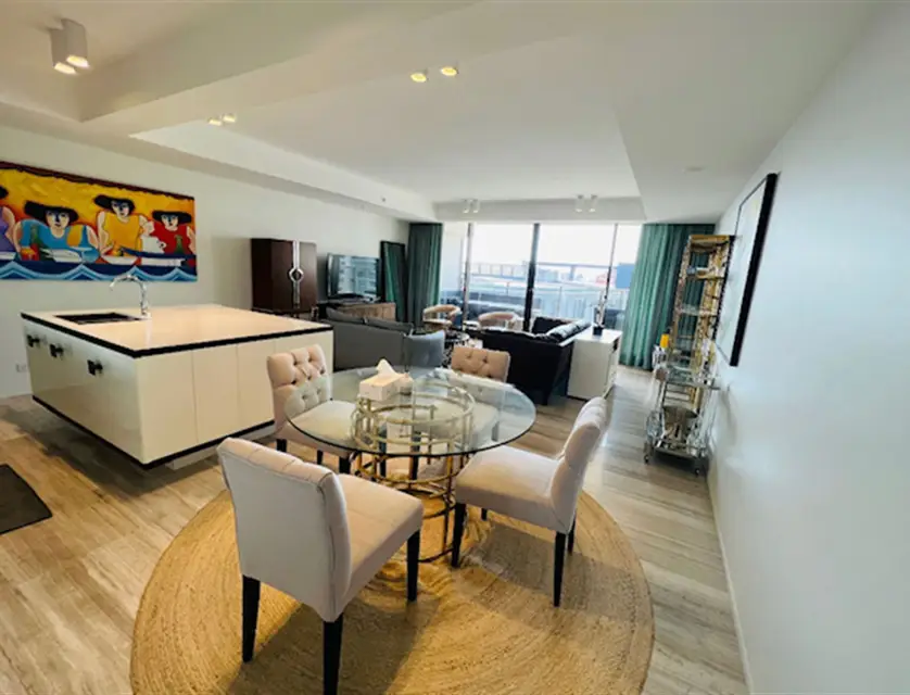1811/178 Thomas Street, Haymarket, Sydney CBD, 3部屋, 2バスルーム, Apartment