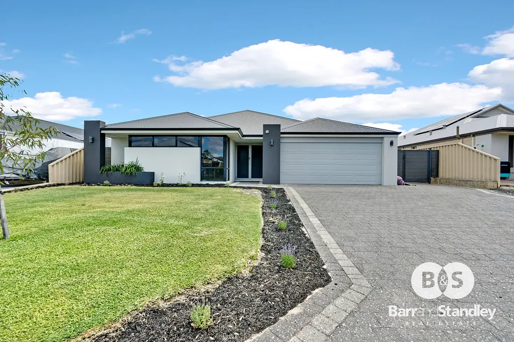 9 Oldfield Street, Millbridge, WA 6232