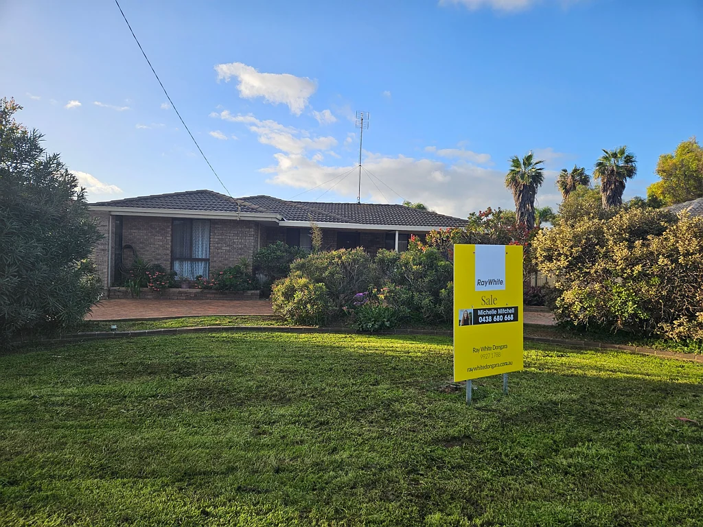 28 Clementina Road, Dongara, WA 6525