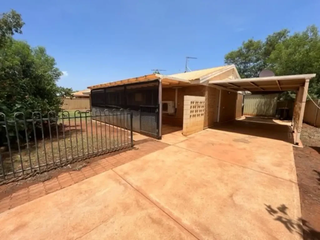 South Hedland 4 Bedroom MORE THAN MEETS THE EYE !!!