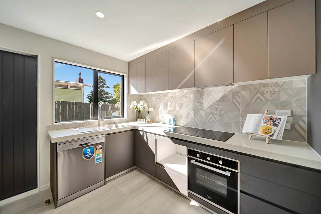 Massey 2部屋 Your Affordable Dream Home Awaits!