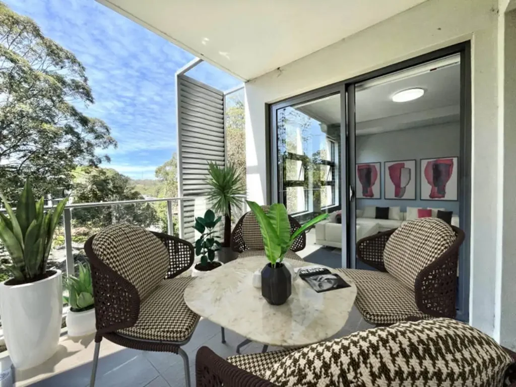 Stylish Executive Apartment in a Serene Yet Super Convenient Pocket