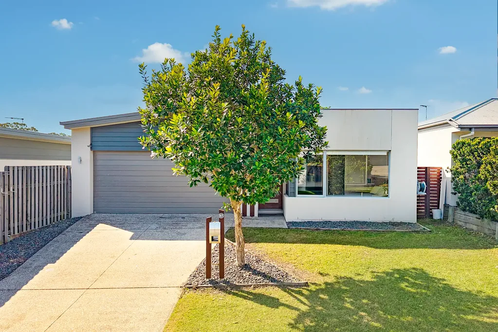 85 Ravenbourne Circuit, Capalaba, QLD 4157