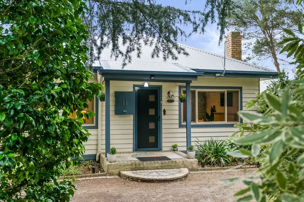42 Mcdonald Crescent, Boronia, VIC 3155